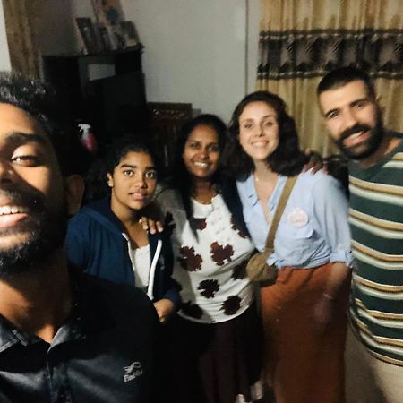 Kandy Dilruk Homestay Luaran gambar