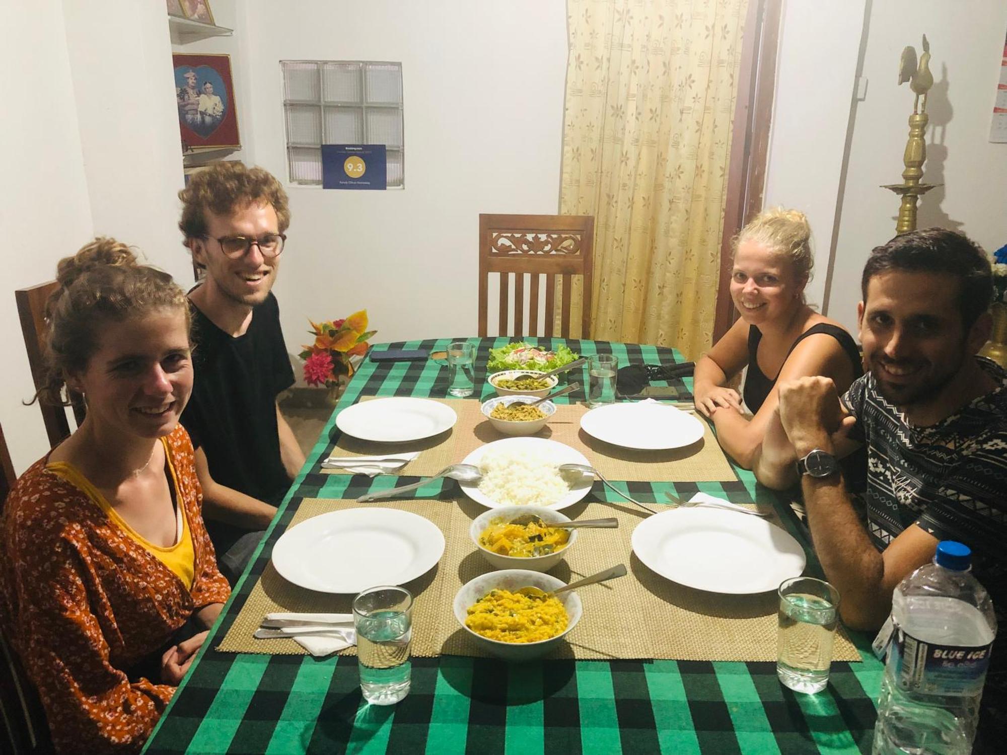 Kandy Dilruk Homestay Luaran gambar