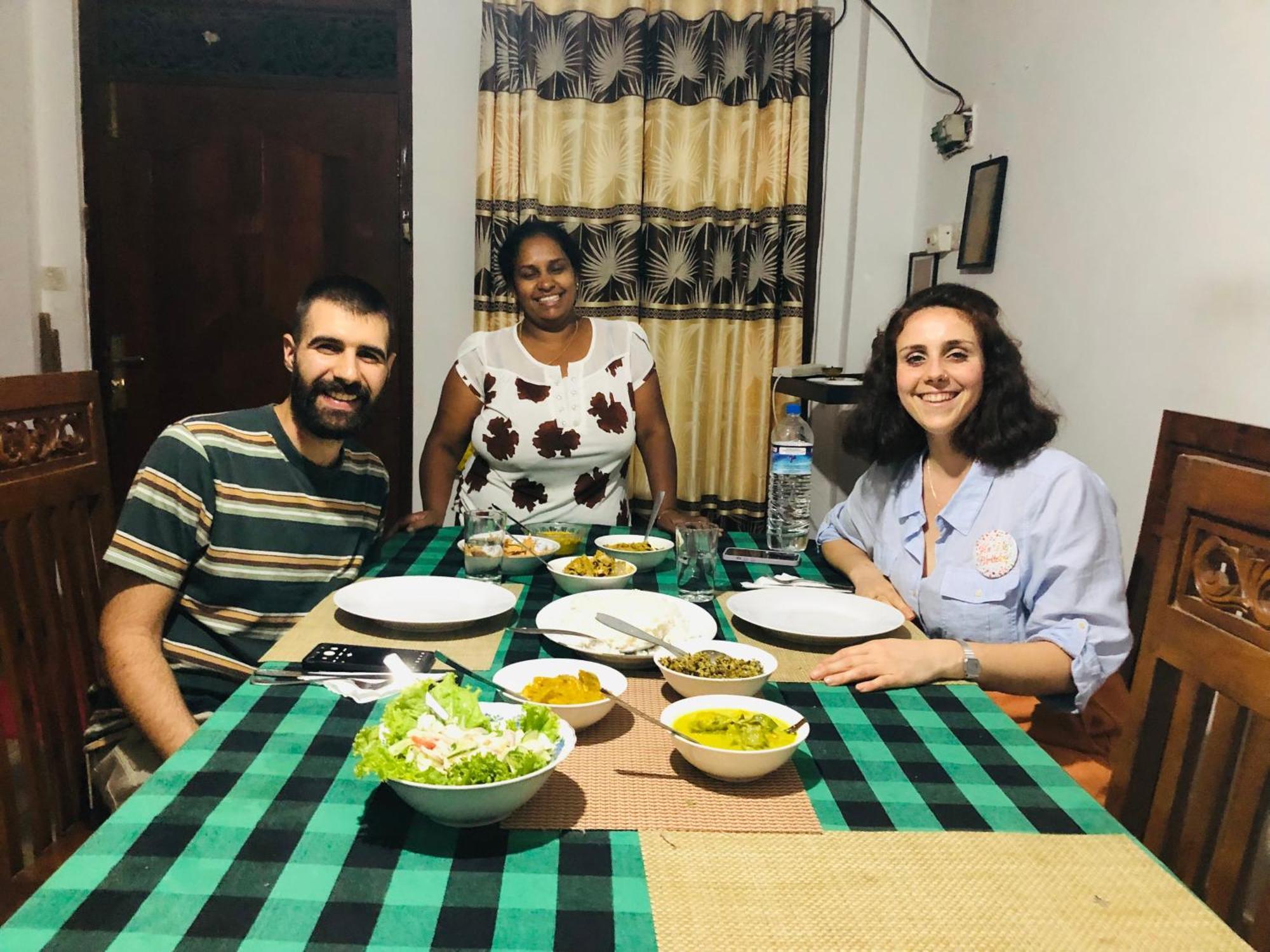Kandy Dilruk Homestay Luaran gambar