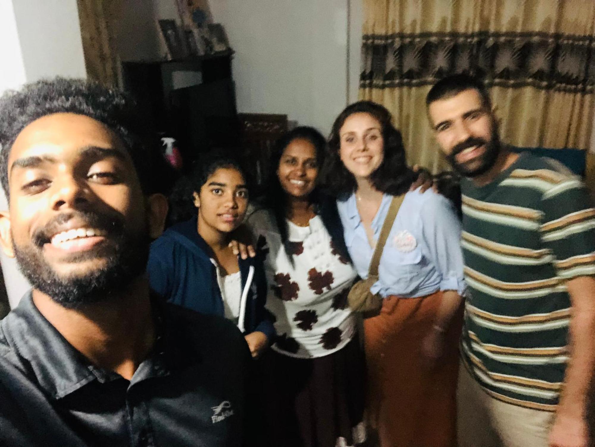 Kandy Dilruk Homestay Luaran gambar